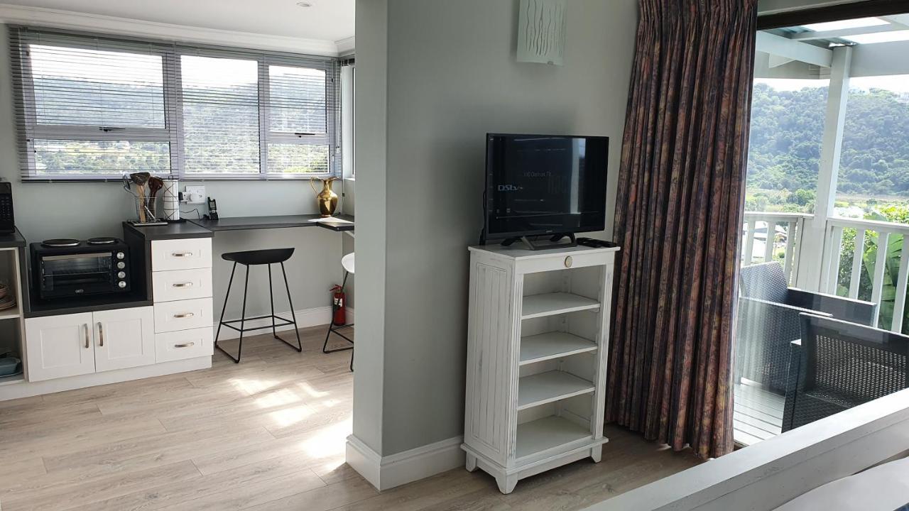 Modern Solar Powered 1 Bed Studio Apartment With Amazing Views Plettenberg Bay Extérieur photo