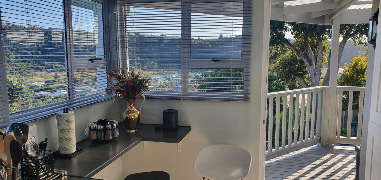 Modern Solar Powered 1 Bed Studio Apartment With Amazing Views Plettenberg Bay Extérieur photo